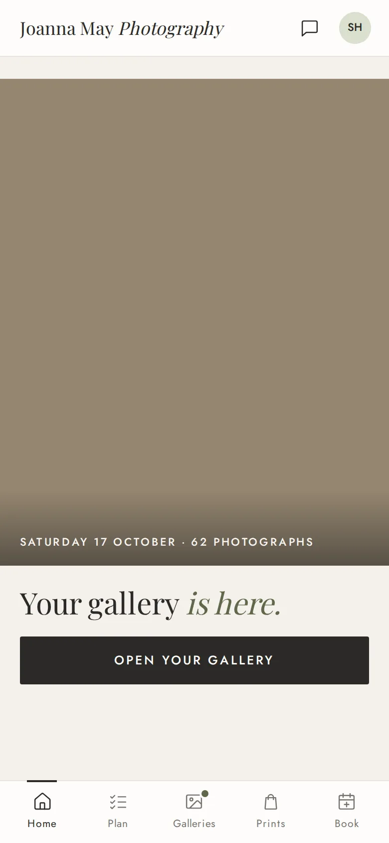 A client’s app once their gallery is ready, with prints to choose